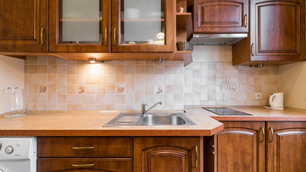 Maya'S Flats & Resorts - Old Town Dluga 72 One Storey Гданск Екстериор снимка