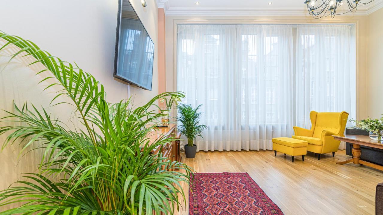 Maya'S Flats & Resorts - Old Town Dluga 72 One Storey Гданск Екстериор снимка